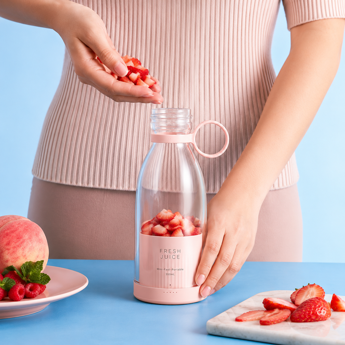 Portable Mini Juicer Blender | Rechargeable Personal Blender for Smoothies & Juices | Compact USB Blender for Travel & Home